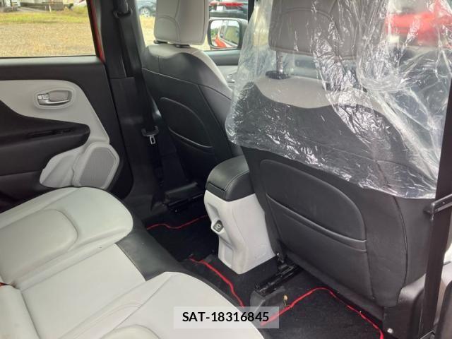Jeep RENEGADE 2021-09 7617242-19