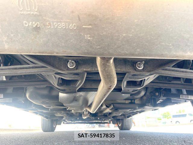 Jeep RENEGADE 2021-08 7617236-18