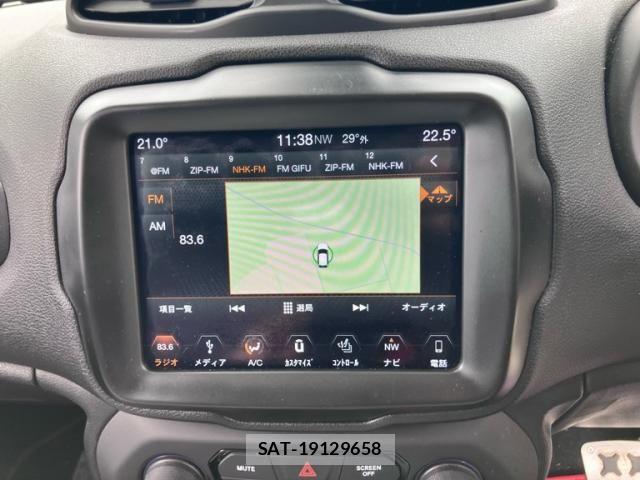 Jeep RENEGADE 2018-10 7724405-18