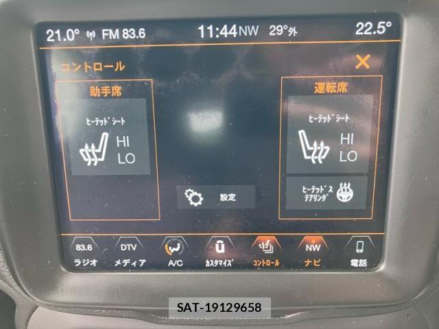 Jeep RENEGADE 2018-10 7724405-25