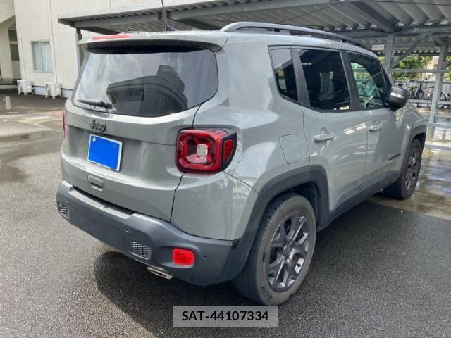 Jeep RENEGADE 2021-07 7724402-1