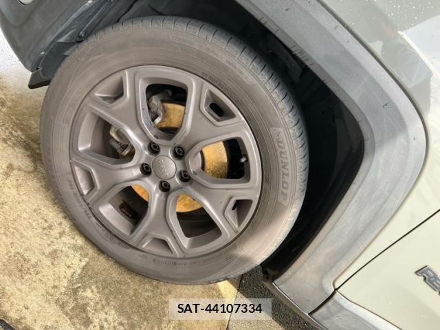Jeep RENEGADE 2021-07 7724402-3
