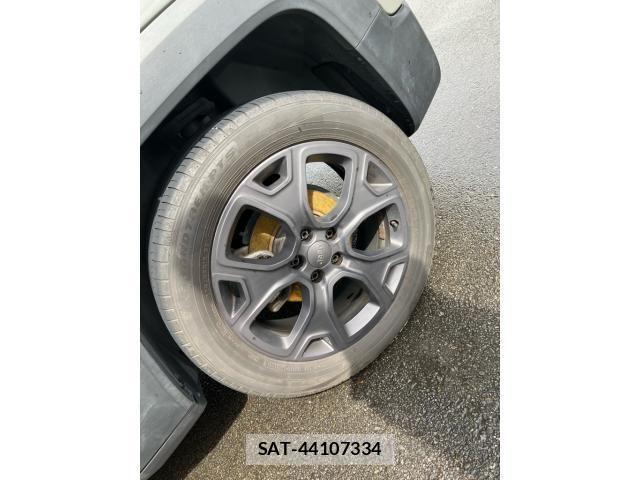 Jeep RENEGADE 2021-07 7724402-5
