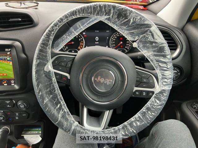 Jeep RENEGADE 2023-09 7724398-18
