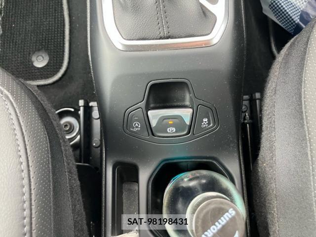 Jeep RENEGADE 2023-09 7724398-22