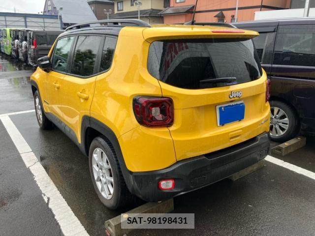 Jeep RENEGADE 2023-09 7724398-2