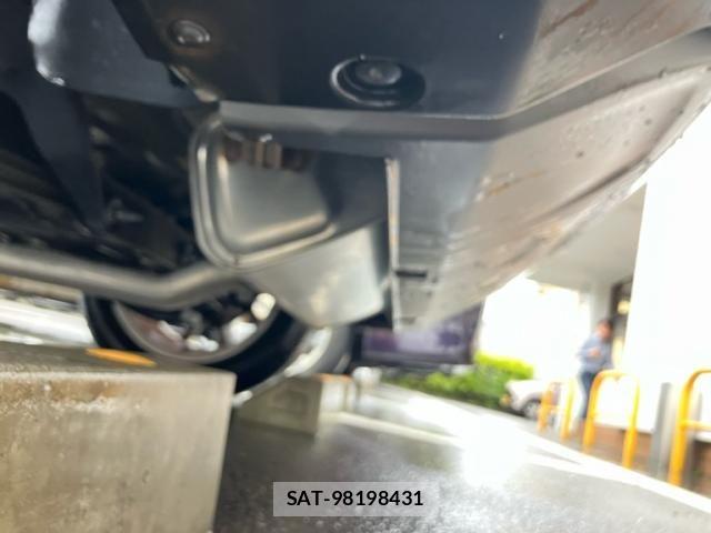Jeep RENEGADE 2023-09 7724398-5