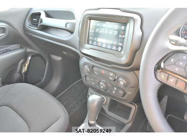 Jeep RENEGADE 2023-04 7724396-13