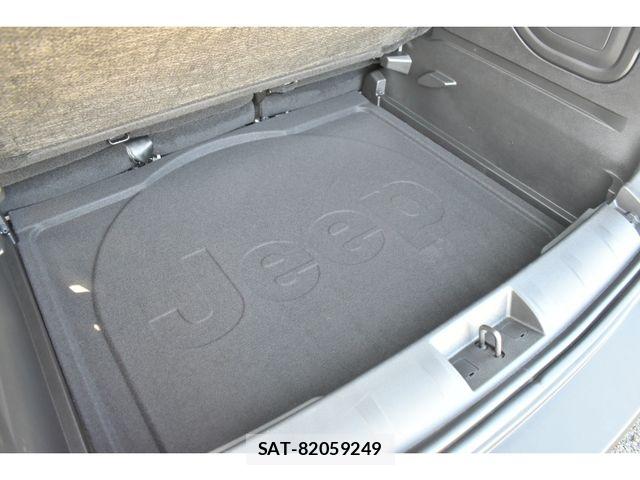 Jeep RENEGADE 2023-04 7724396-22