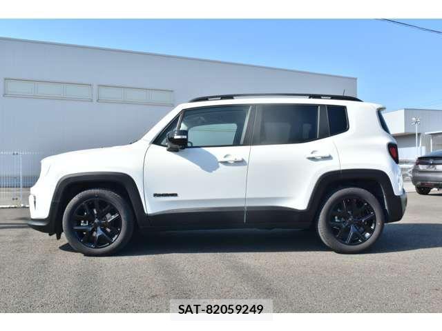 Jeep RENEGADE 2023-04 7724396-6