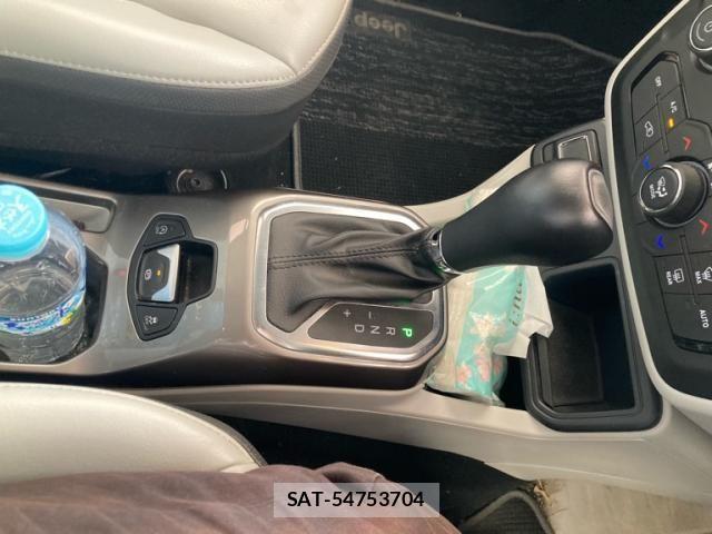 Jeep RENEGADE 2021-07 7724399-23