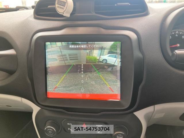 Jeep RENEGADE 2021-07 7724399-26