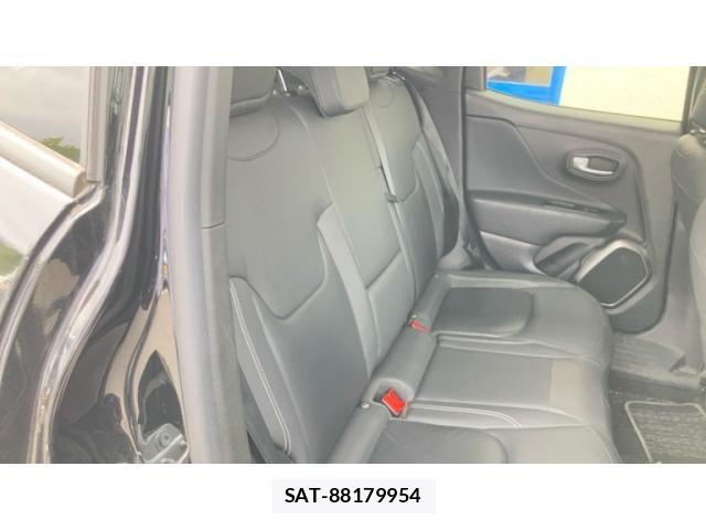 Jeep RENEGADE 2019-06 7785836-15
