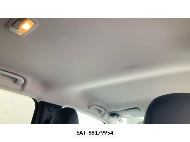 Jeep RENEGADE 2019-06 7785836-16