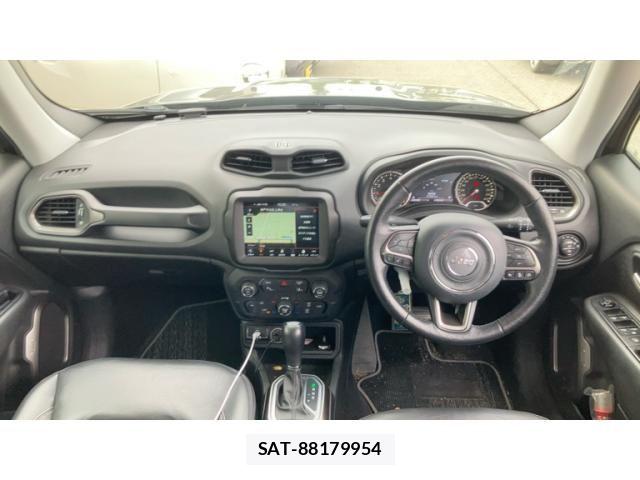 Jeep RENEGADE 2019-06 7785836-17