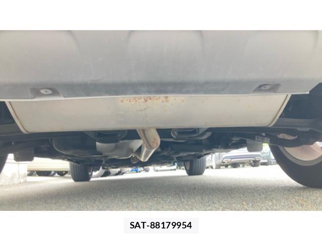 Jeep RENEGADE 2019-06 7785836-19
