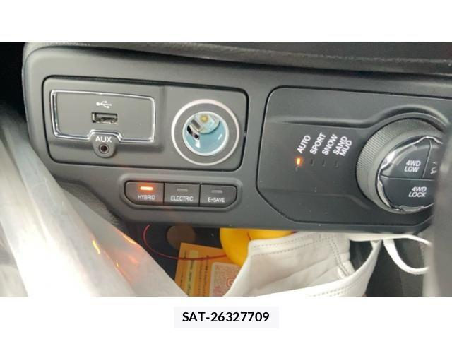 Jeep RENEGADE 2022-06 7877007-25
