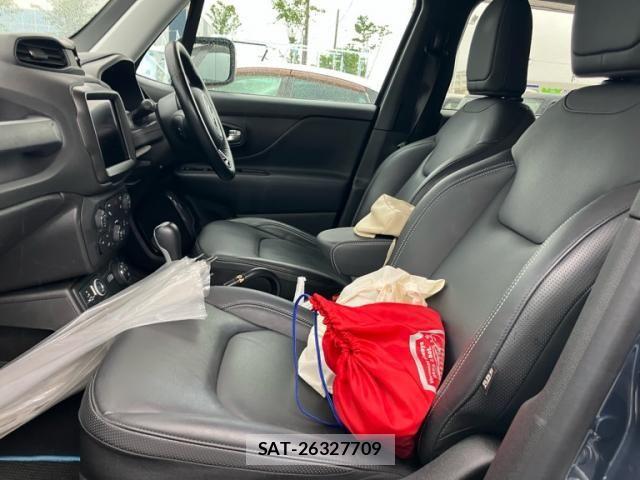Jeep RENEGADE 2022-06 7877007-6