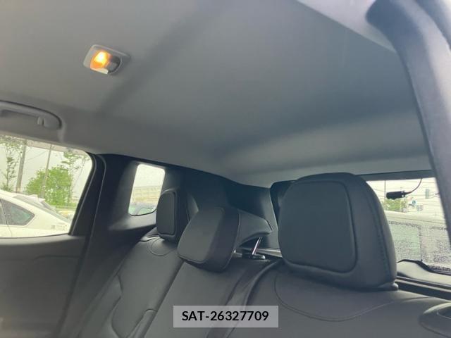 Jeep RENEGADE 2022-06 7877007-8