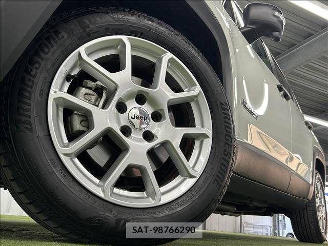 Jeep RENEGADE 2025-09 7962148-18