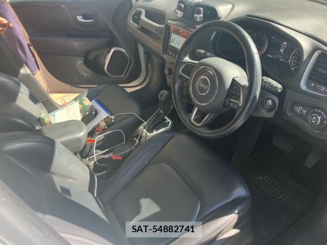 Jeep RENEGADE 2021-07 7979567-11