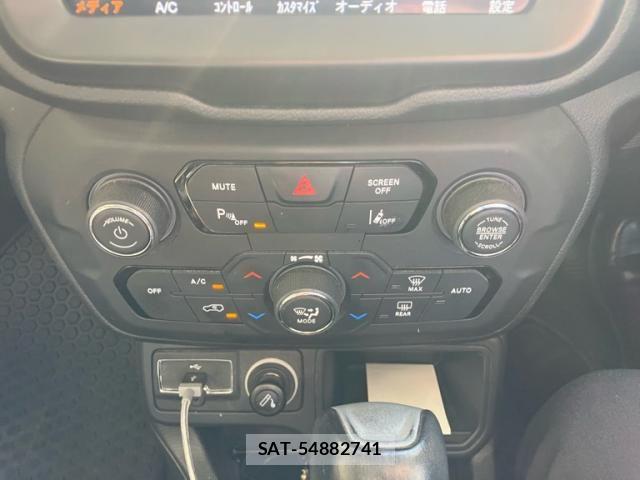 Jeep RENEGADE 2021-07 7979567-16