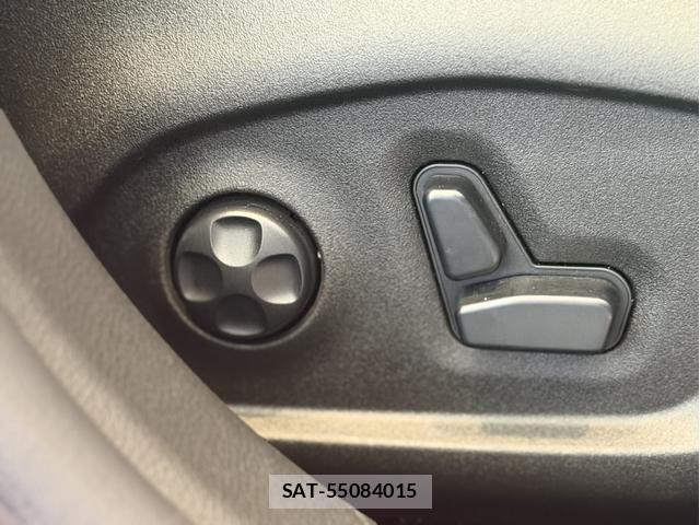 Jeep RENEGADE 2021-02 7979569-8