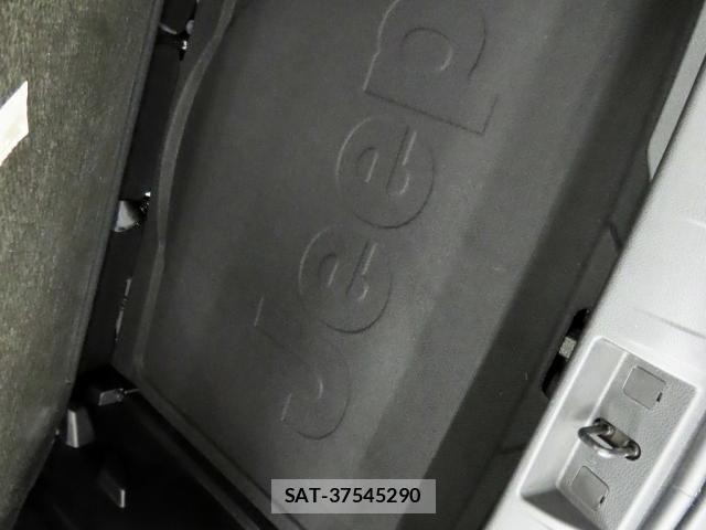 Jeep RENEGADE 2019-07 8036116-26