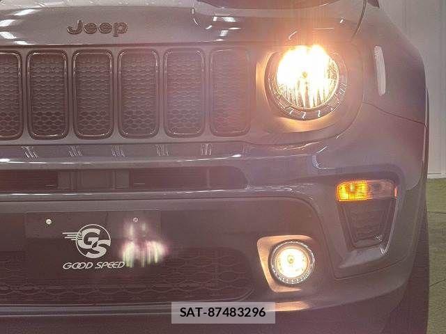 Jeep RENEGADE 2021-10 8074141-17