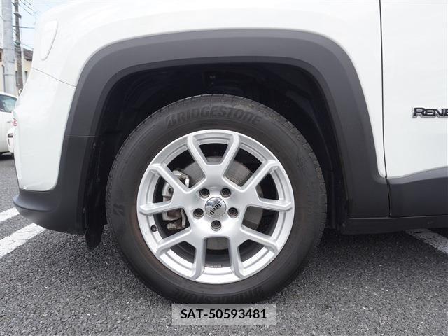 Jeep RENEGADE 2023-09 8099797-16