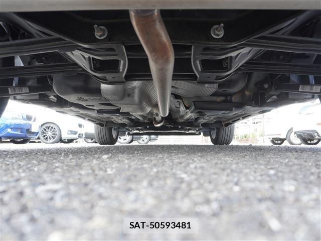 Jeep RENEGADE 2023-09 8099797-19