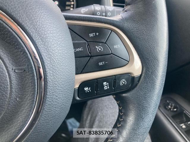Jeep RENEGADE 2017-07 8099796-15