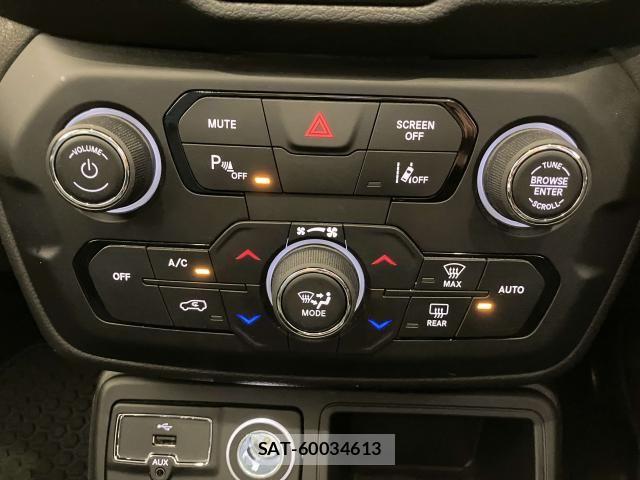 Jeep RENEGADE 2022-05 8130684-10
