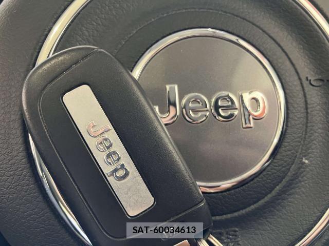 Jeep RENEGADE 2022-05 8130684-16