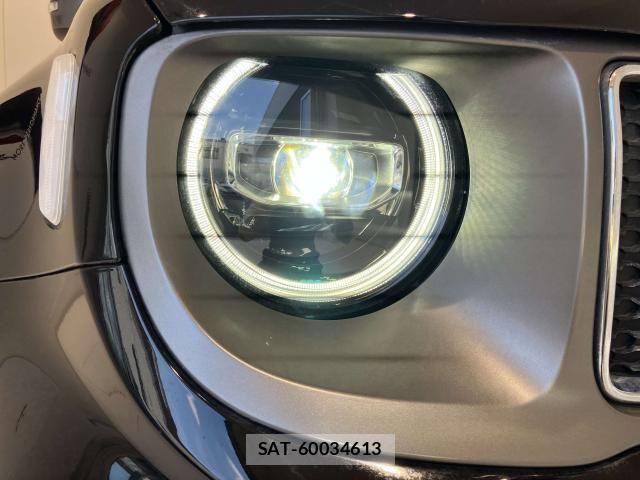 Jeep RENEGADE 2022-05 8130684-29