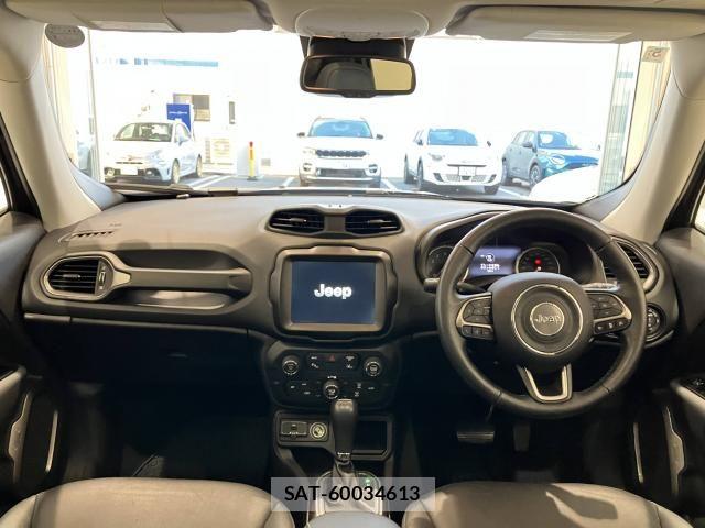Jeep RENEGADE 2022-05 8130684-4