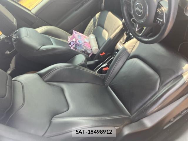Jeep RENEGADE 2020-06 8130697-10