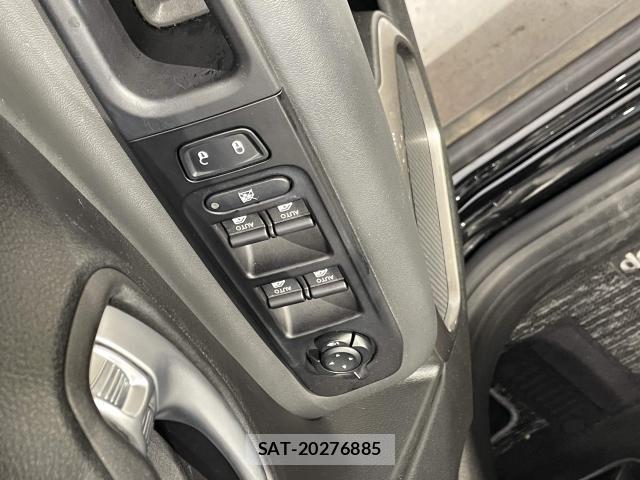 Jeep RENEGADE 2021-02 8130686-19