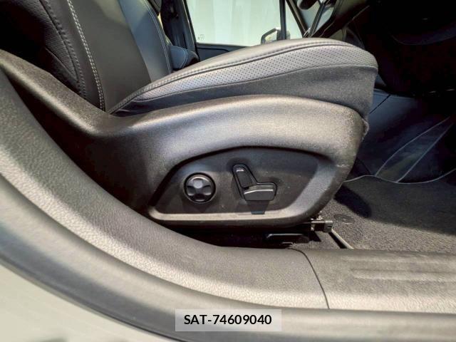 Jeep RENEGADE 2021-05 8130676-18
