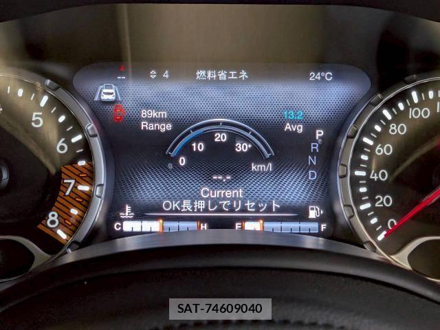 Jeep RENEGADE 2021-05 8130676-28