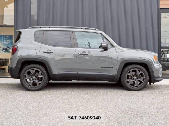 Jeep RENEGADE 2021-05 8130676-4