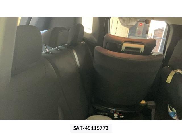Jeep RENEGADE 2020-07 8130702-9