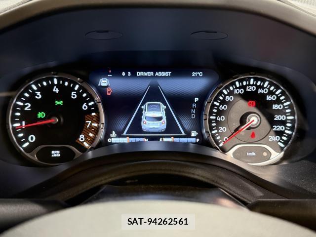 Jeep RENEGADE 2023-06 8130685-21