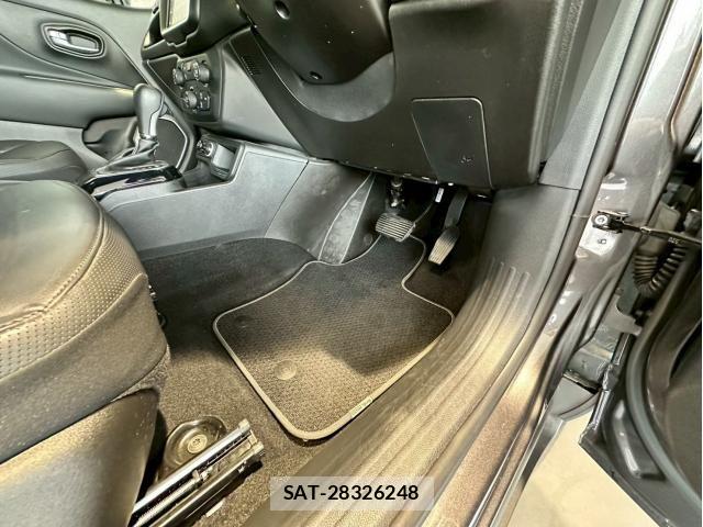 Jeep RENEGADE 2021-04 8130683-14