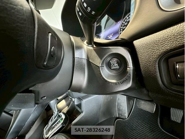 Jeep RENEGADE 2021-04 8130683-21