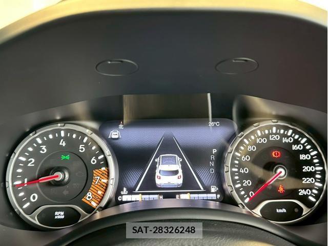 Jeep RENEGADE 2021-04 8130683-23