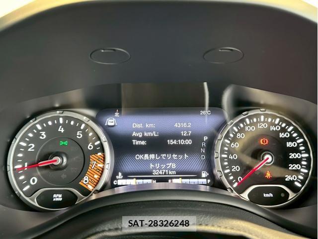 Jeep RENEGADE 2021-04 8130683-27