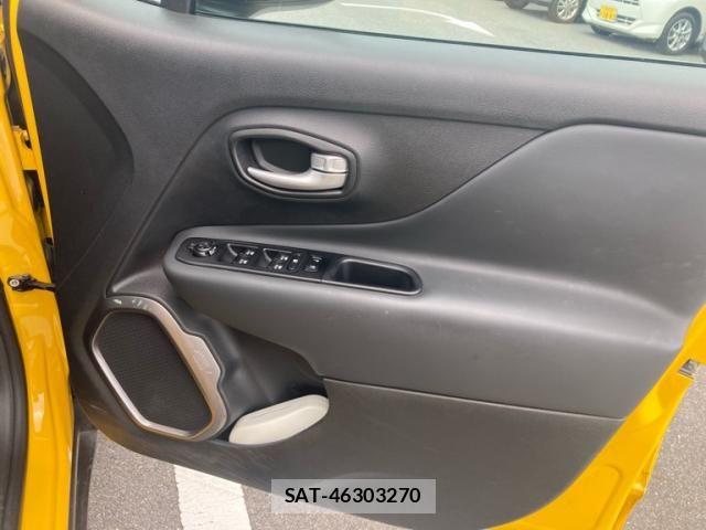 Jeep RENEGADE 2023-09 8130690-8