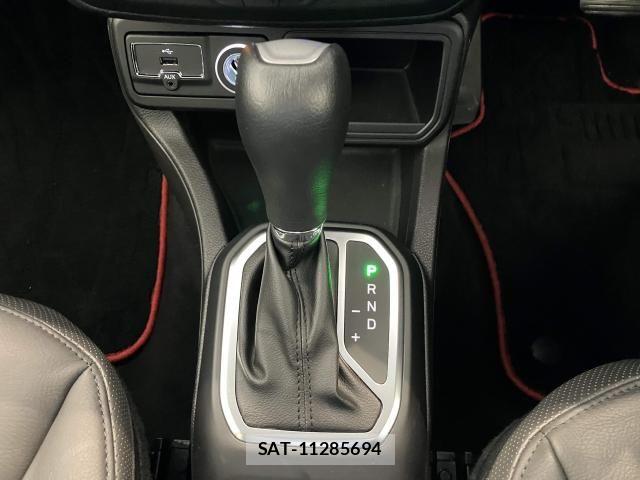 Jeep RENEGADE 2023-08 8130677-11