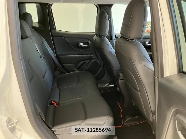 Jeep RENEGADE 2023-08 8130677-15